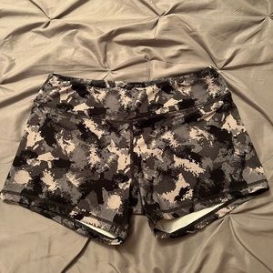 Born Primitive Shorts Sz Medium